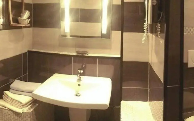 Hôtel Le Dauphin Bleu