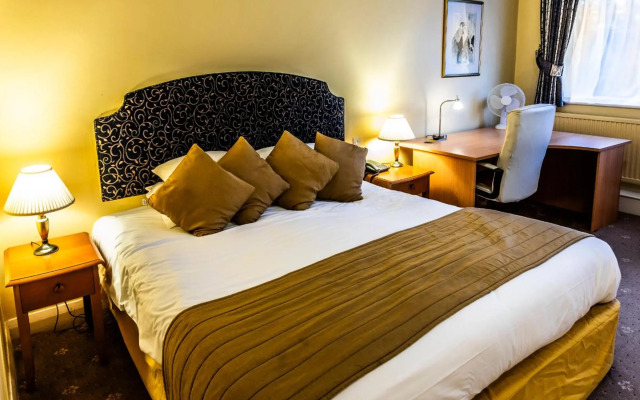 Tiverton Hotel Lounge & Venue
