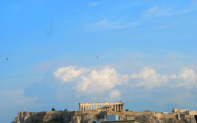 New sunny studio with Acropolis view balcony