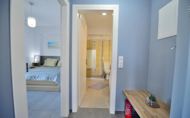 Ammos Apartment - brand new, stylish, by the beach