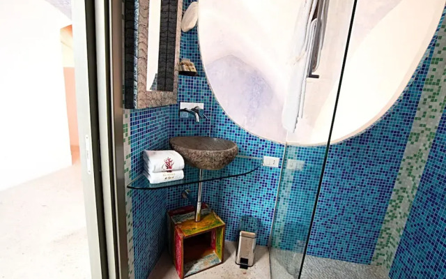 Salapolis Luxury Apartments