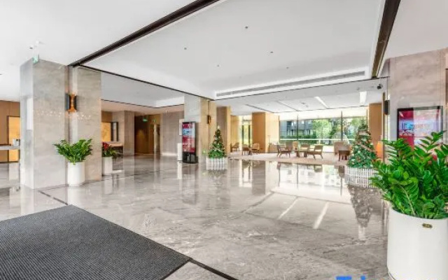 The BTG-Nanyuan Galaxy Hotel Xiangshan