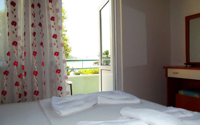 Aycan Otel