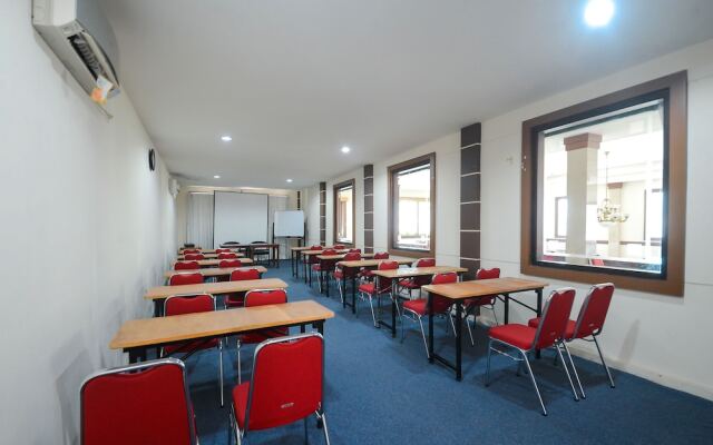 Airy Gubeng Sumatra 89 Surabaya