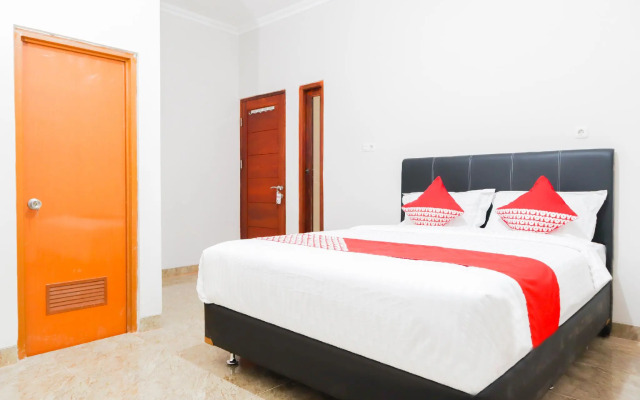 Hotel O Axl Residence