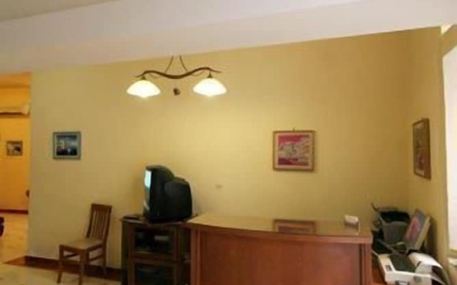 Hotel Lena
