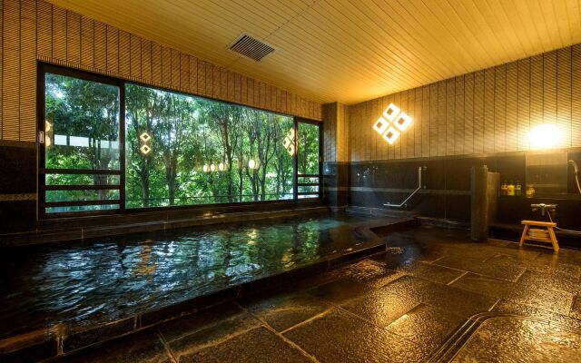 Lectore Atami Koarashi (TKP Hotels & Resorts)