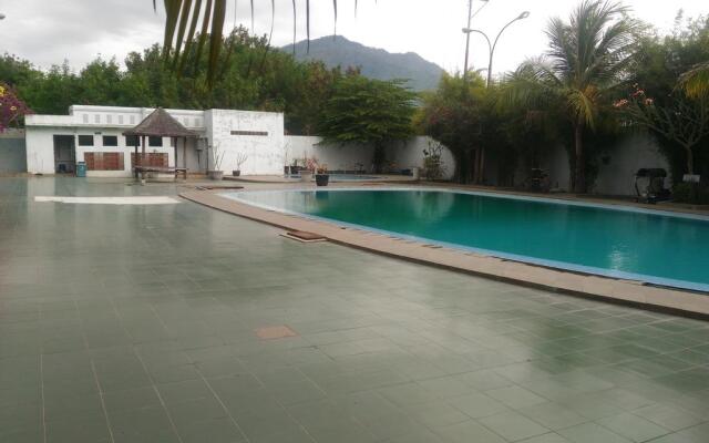 Grand Royal Taliwang
