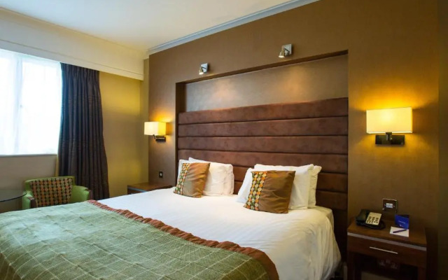 Hampshire Court Hotel & Spa