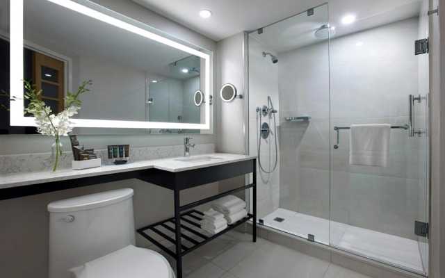 Novotel Toronto Centre