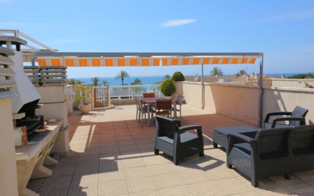 Apartamento Moderno Para 7 Personas en Cambrils