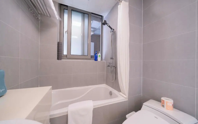 Tyms Elegant 1BR 1BA Apt Yongxin Century