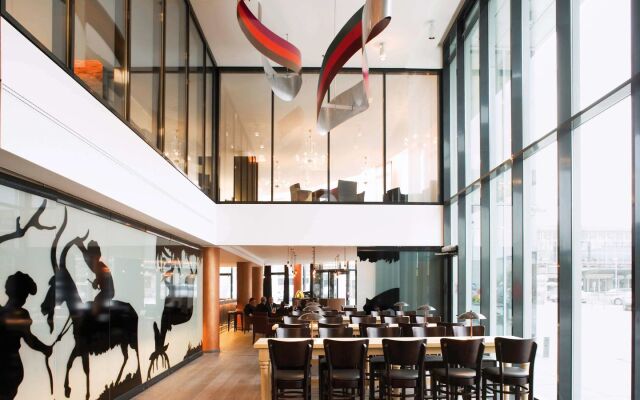 Mövenpick Hotel Stuttgart Airport