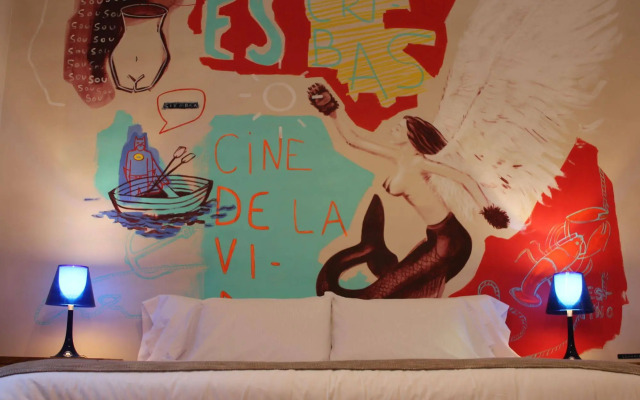 Sacha Mistol Art Hotel