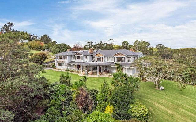 Matauwhi Bay Manor