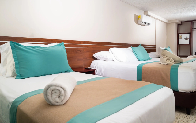 Hotel Portobelo Plaza