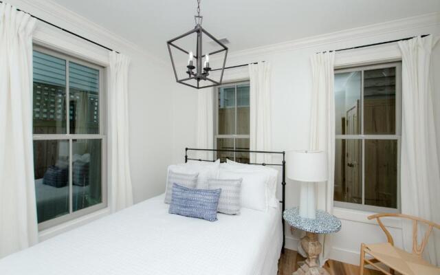 Guesthouse Charleston WEST 242 B and C