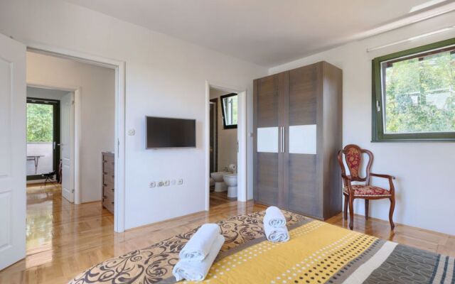 House Fratrici Tohmajarvi