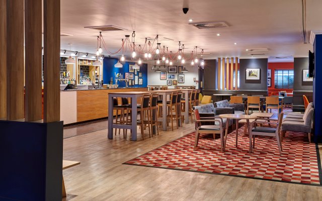 Holiday Inn Leeds Garforth, an IHG Hotel