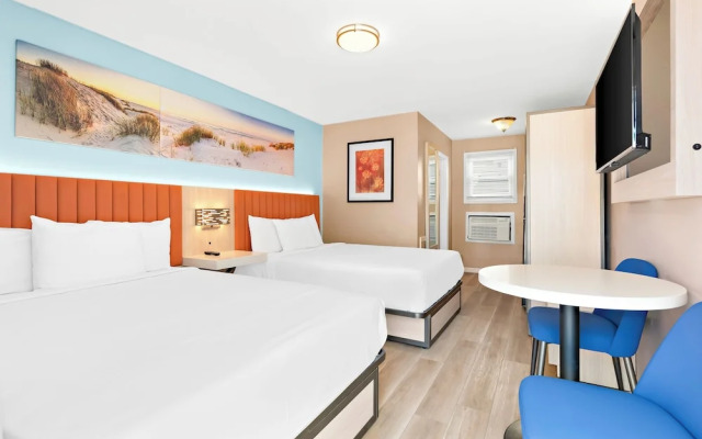 Mango Motel