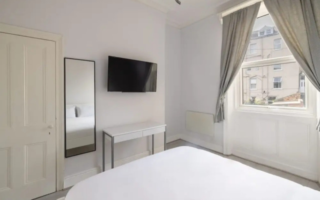 Host Stay Aberdeen Walk Apartment