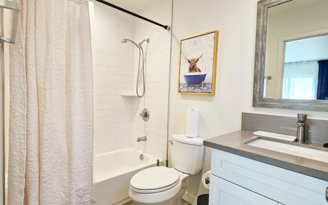 Forty First Place - Boutique Hostel