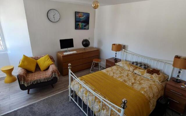 Paddington Place - Whole Apartment - WiFi - Beach - Broadstairs High Street