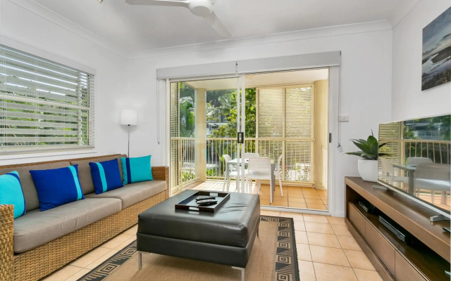 Port Douglas Apartments - Adults Only Oasis