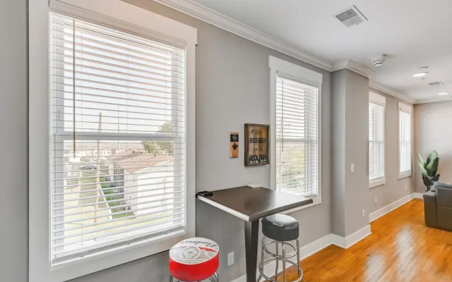 Modern Nashville Condo: Walk to Local Breweries!