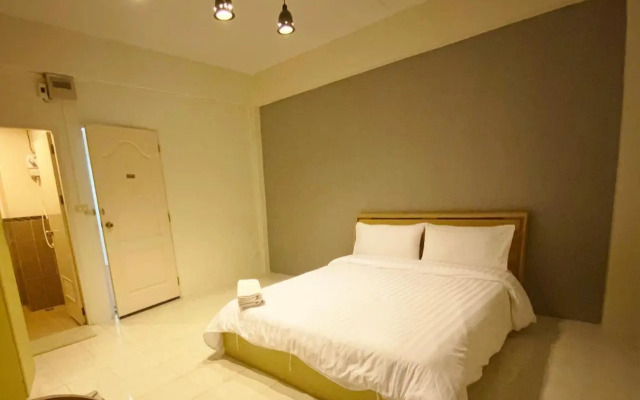 Uh Hostel