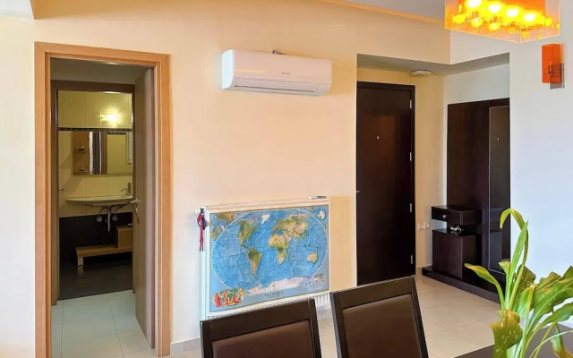 Central Beach Apartment