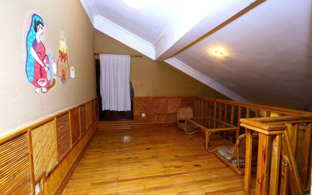 Safari Adventure Lodge