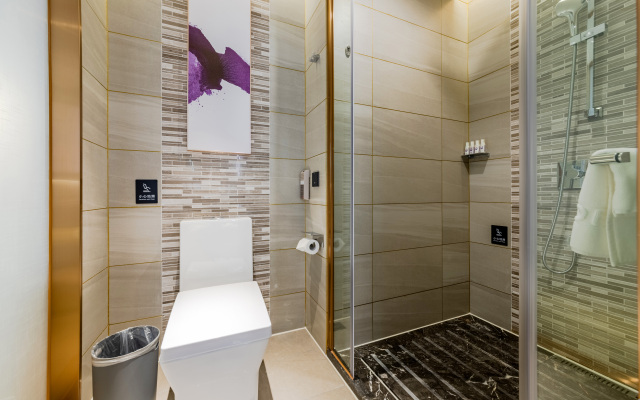 Lavande Hotel (Foshan West Railway Station Shishan)