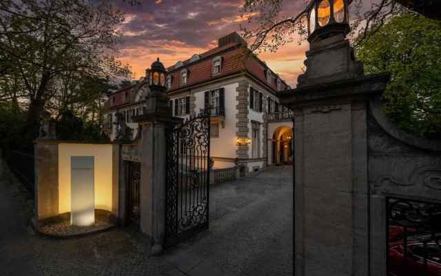 Schlosshotel Berlin By Patrick Hellmann