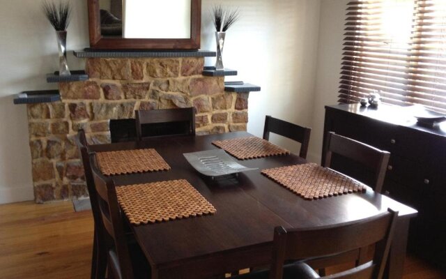 Ploughmans on Wallis, Horsham