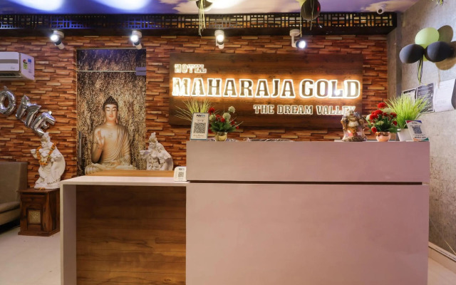 Flagship 75893 Hotel Maharaja Gold