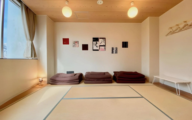 Osaka Guesthouse Nest - Hostel