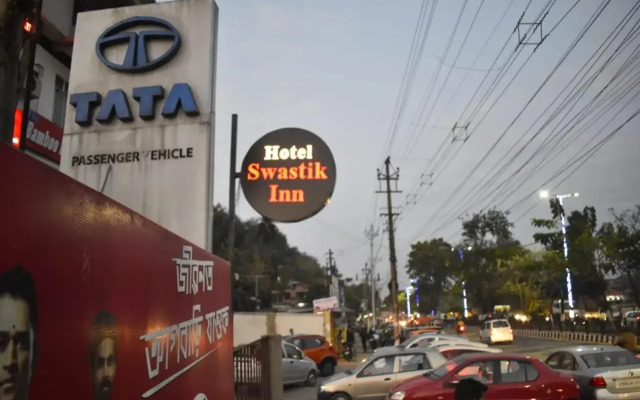 Swastik inn