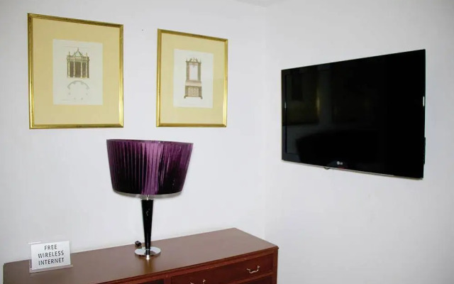 Grand Casamora Hotel