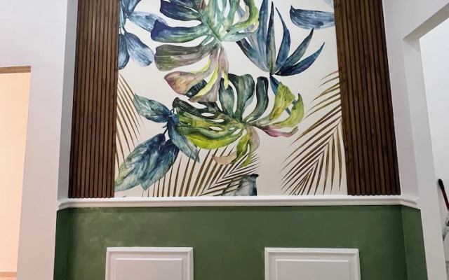 VPM room's central train station