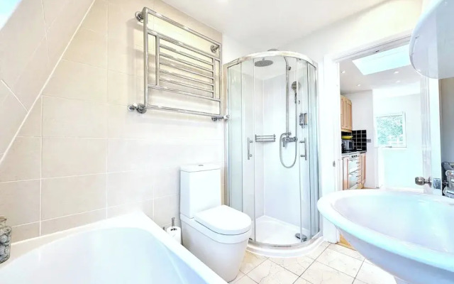 Luxury Designer Apartments Hammersmith 1