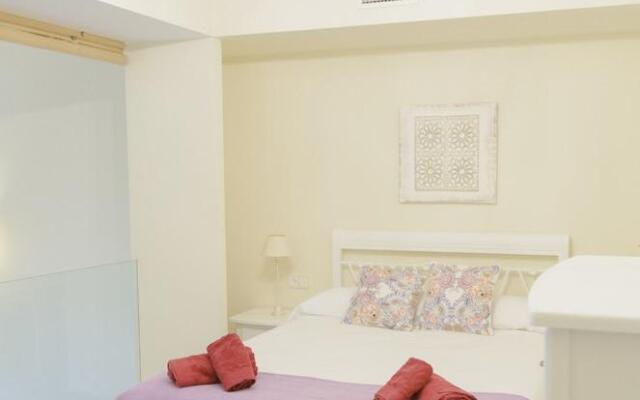 Espectacular Duplex Altos de Santa Ana