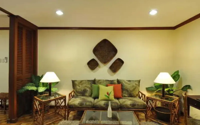 Oasis Hotel