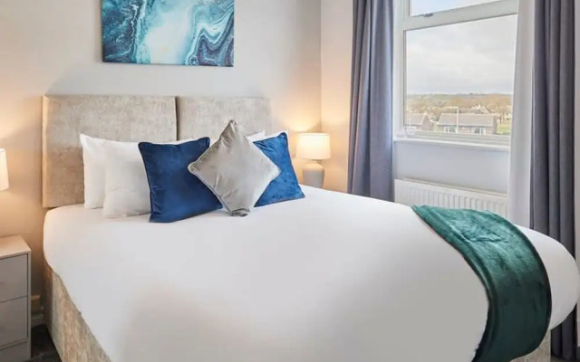 Host Stay Bartlemere House