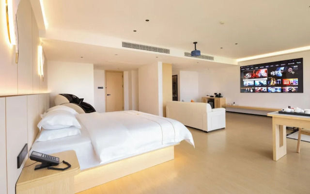 Mountain Search Snow View Hotel