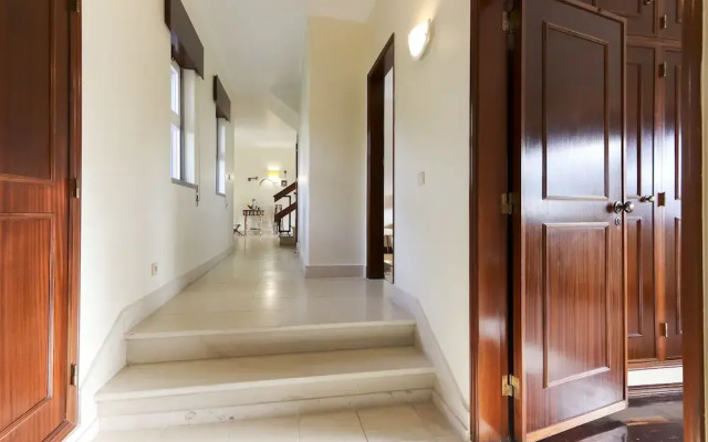 Sintra Classic Villa by Homing