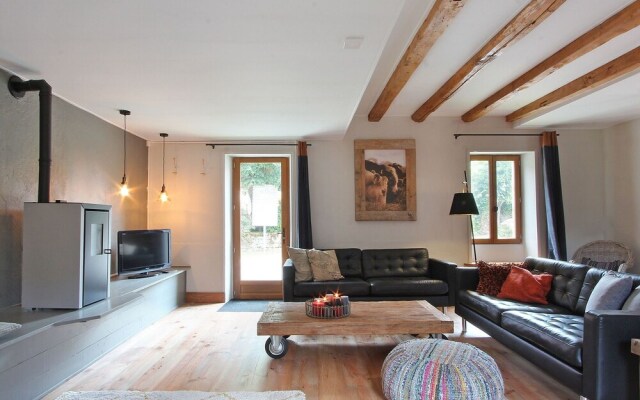 Charming Holiday Home in Poli With Terrace