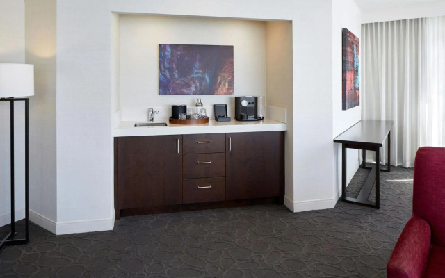 Delta Hotels by Marriott Montreal