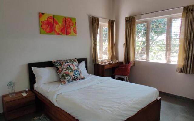 Shakuntala Farms - Rustic Farmstay with Modern Comforts