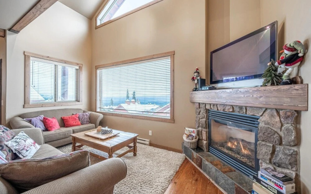 Trapper's Lodge 4 Bd W/great View, Private Hot Tub